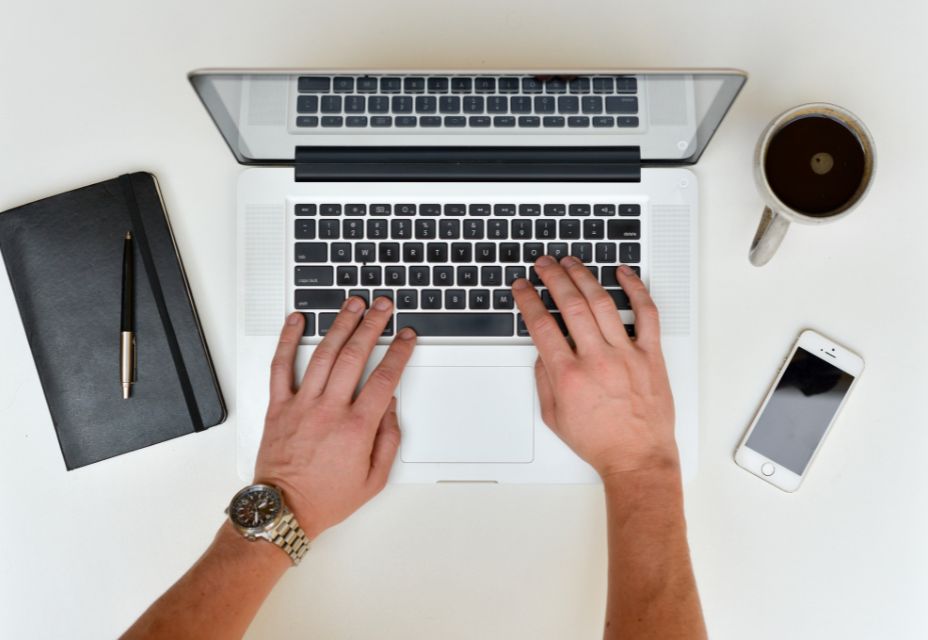 abraxio-finops-pourquoi-comment-lancer