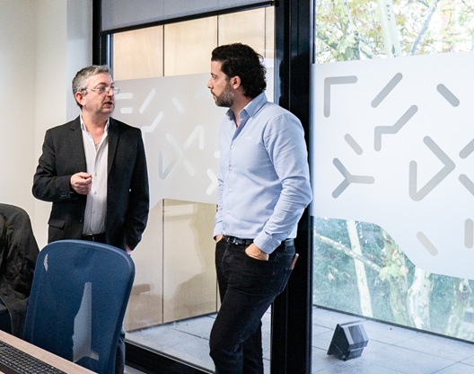 abraxio-collaborateurs-discussion